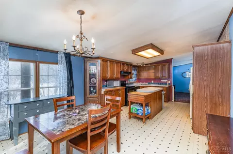 15979 Edgington Rd, Williamsburg, OH 45176 photo 8