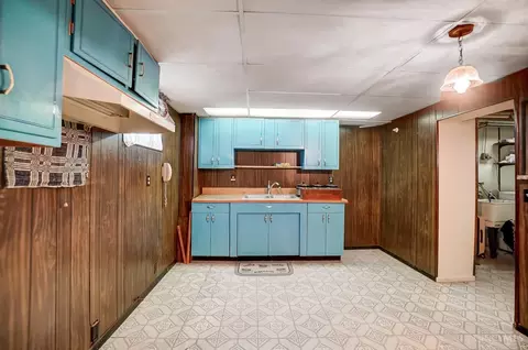 Kitchen - 5956 Snyder Rd, Cincinnati, OH 45247 photo 3 of 3