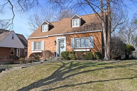 2460 Downing Dr, Cincinnati, OH 45208 photo 2