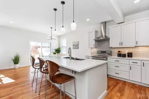 Kitchen - 6607 Ledge St, Cincinnati, OH 45227 photo 1 of 8