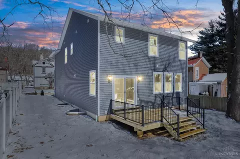 Exterior - 6607 Ledge St, Cincinnati, OH 45227 photo 7 of 8