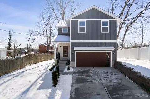 6607 Ledge St, Cincinnati, OH 45227