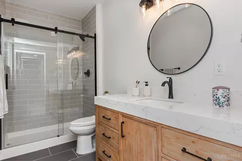 Bath - 6607 Ledge St, Cincinnati, OH 45227 photo 16 of 16