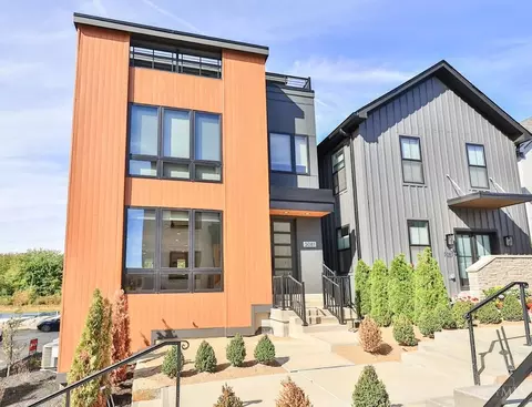 5081 Arabella Cir, Blue Ash, OH 45242