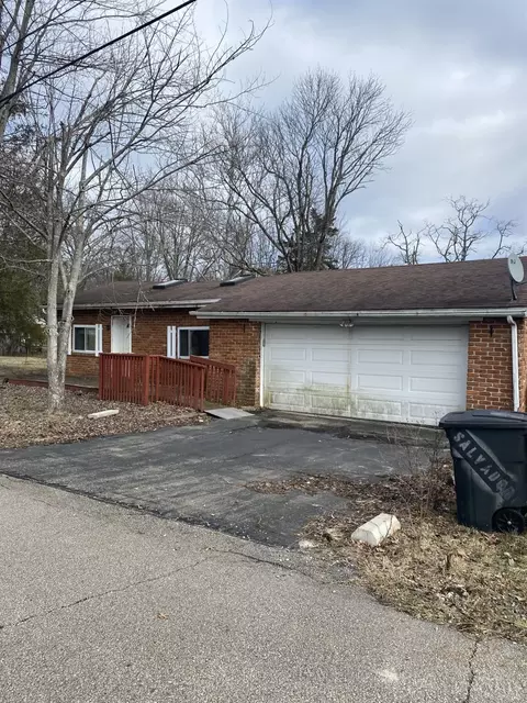 3494 Ridge Rd, Amelia, OH 45102