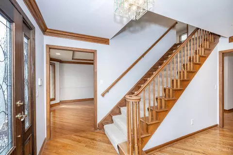Entry Way - 22 Heritage Ct, Blue Ash, OH 45241 photo 1 of 2