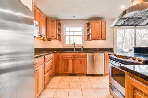 4584 Brookview Dr, Batavia, OH 45103 photo 9