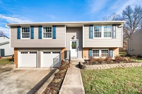 4584 Brookview Dr, Batavia, OH 45103