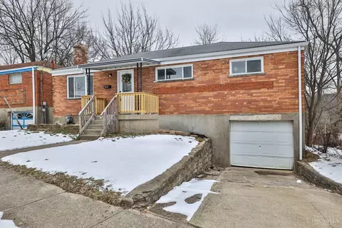 3328 Ninann Ct, Cincinnati, OH 45211 photo 2