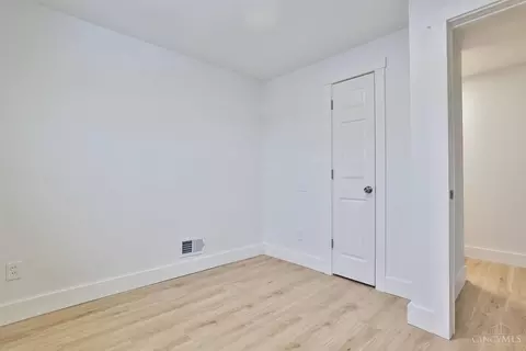 3328 Ninann Ct, Cincinnati, OH 45211 photo 27