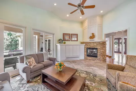Living - 900 Turning Point Ln, Hamilton Township, OH 45039 photo 1 of 1