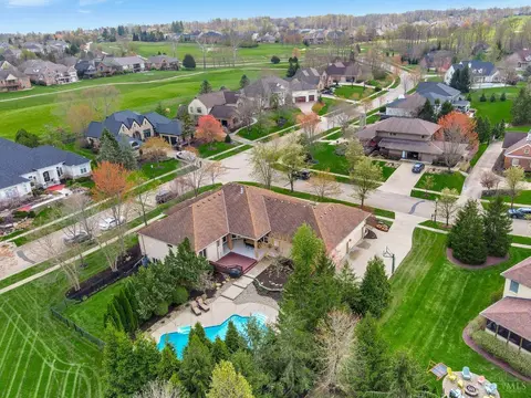 View/Area - 900 Turning Point Ln, Hamilton Township, OH 45039 photo 2 of 3