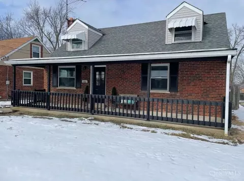 2235 Hunt Rd, Reading, OH 45215