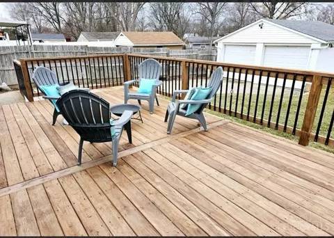 Exterior - 2235 Hunt Rd, Reading, OH 45215 photo 3 of 3