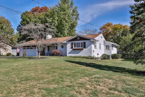 6308 Kenwood Rd, Madeira, OH 45243