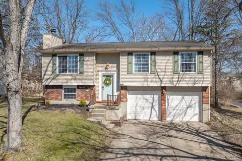 3896 Wagon Trail Rd, Mason, OH 45040