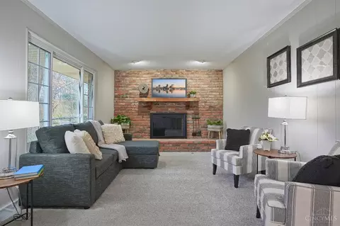 Living - 2577 Cranbrook Dr, Cincinnati, OH 45231 photo 3 of 3
