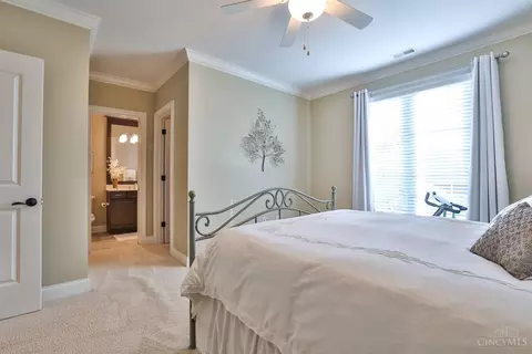 Bedroom - 7963 Kugler Mill Rd, Cincinnati, OH 45243 photo 6 of 8