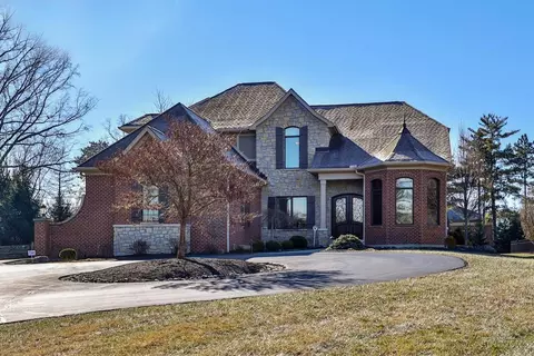 7963 Kugler Mill Rd, Cincinnati, OH 45243