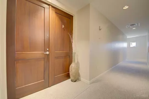 309 Oregon St, Cincinnati, OH 45202 photo 65