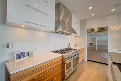 309 Oregon St, Cincinnati, OH 45202 photo 30
