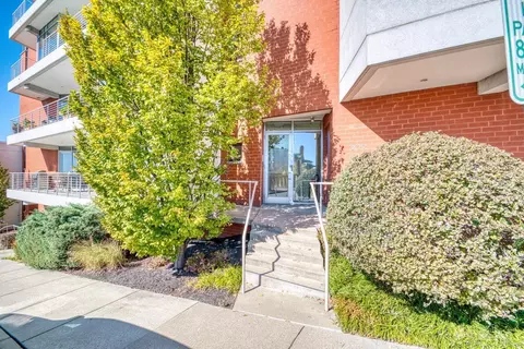309 Oregon St, Cincinnati, OH 45202 photo 2