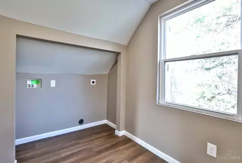 8216 Forest Rd, Cincinnati, OH 45255 photo 22