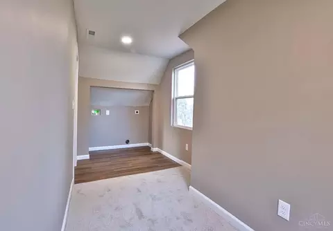 8216 Forest Rd, Cincinnati, OH 45255 photo 21