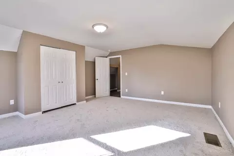 8216 Forest Rd, Cincinnati, OH 45255 photo 25