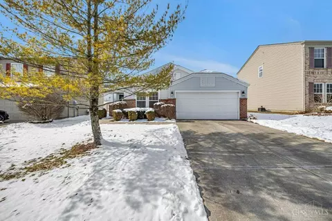 5897 Hayden Dr, Middletown, OH 45042
