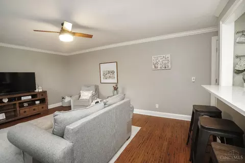 3670 Ashworth Dr, Cincinnati, OH 45208 photo 7