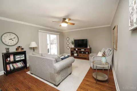 3670 Ashworth Dr, Cincinnati, OH 45208 photo 6