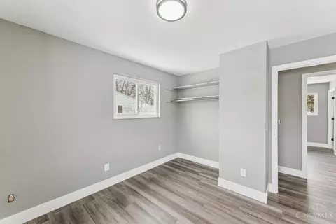 Bedroom - 1675 Newbrook Dr, Cincinnati, OH 45231 photo 3 of 10