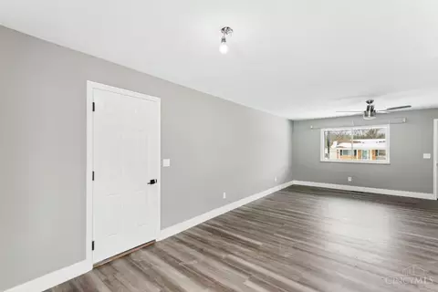 Living - 1675 Newbrook Dr, Cincinnati, OH 45231 photo 2 of 7