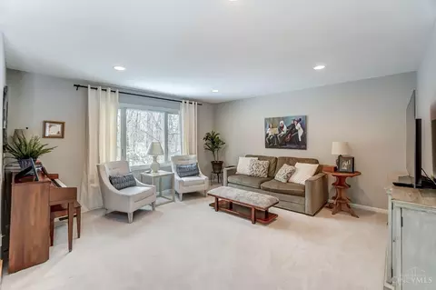 9342 Bluewing Ter, Blue Ash, OH 45236 photo 7