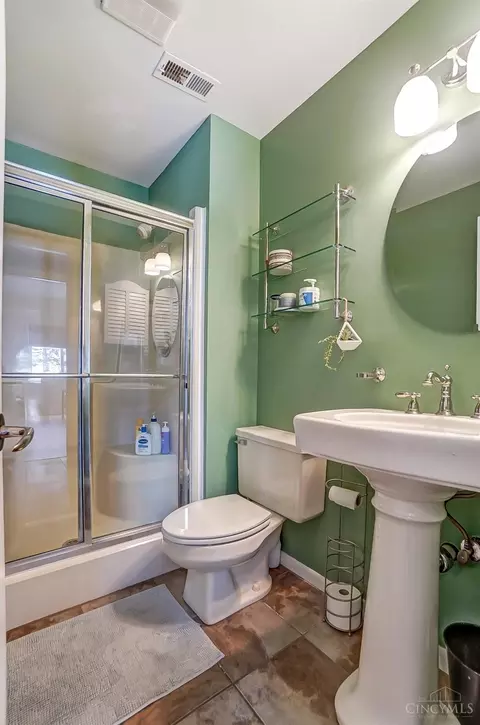 9342 Bluewing Ter, Blue Ash, OH 45236 photo 31
