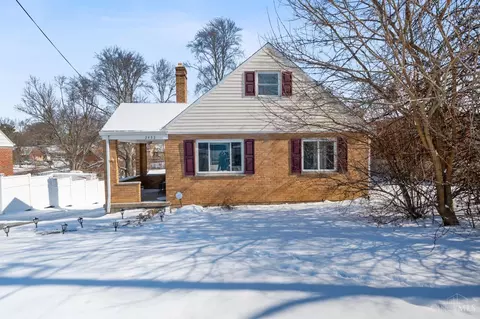 2432 Banning Rd, Colerain Twp, OH 45239