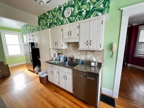 4418 Greenlee Ave, Saint Bernard, OH 45217 photo 5