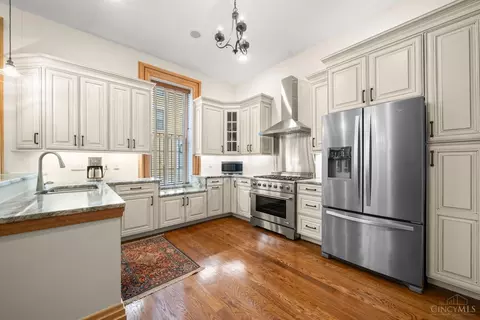 Kitchen - 1828 Republic St, Cincinnati, OH 45202 photo 3 of 5