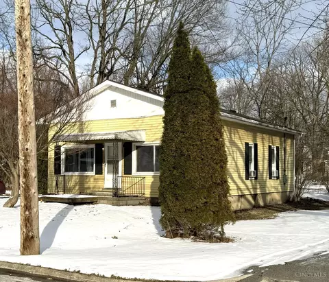 352 Mulberry St, Wilmington, OH 45177