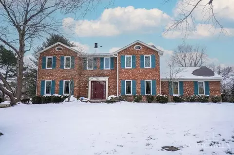 8837 Appleseed Dr, Cincinnati, OH 45249