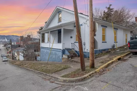 101 Fourth St, Ripley, OH 45167