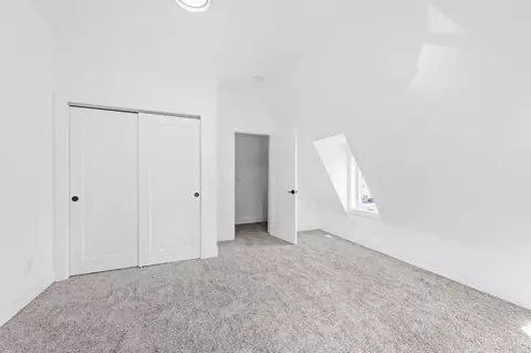 Bedroom - 3131 Hackberry St, Cincinnati, OH 45207 photo 7 of 7