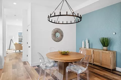 Dining - 3131 Hackberry St, Cincinnati, OH 45207 photo 1 of 2