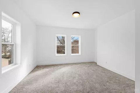 Bedroom - 3131 Hackberry St, Cincinnati, OH 45207 photo 1 of 7