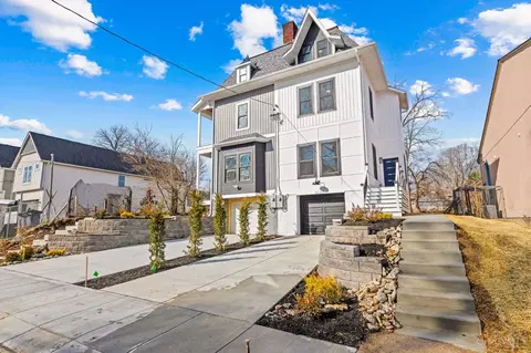 Exterior - 3131 Hackberry St, Cincinnati, OH 45207 photo 4 of 9