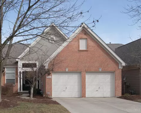 7140 White Oak Ct, Mason, OH 45040