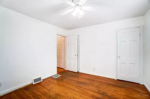 4709 Belleview Ave, Blue Ash, OH 45242 photo 23