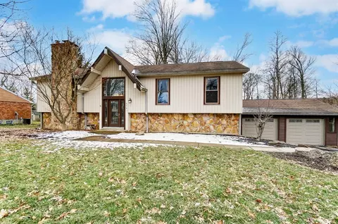 575 Pepper Ridge Rd, Cincinnati, OH 45244 photo 4