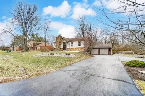 575 Pepper Ridge Rd, Cincinnati, OH 45244 photo 2